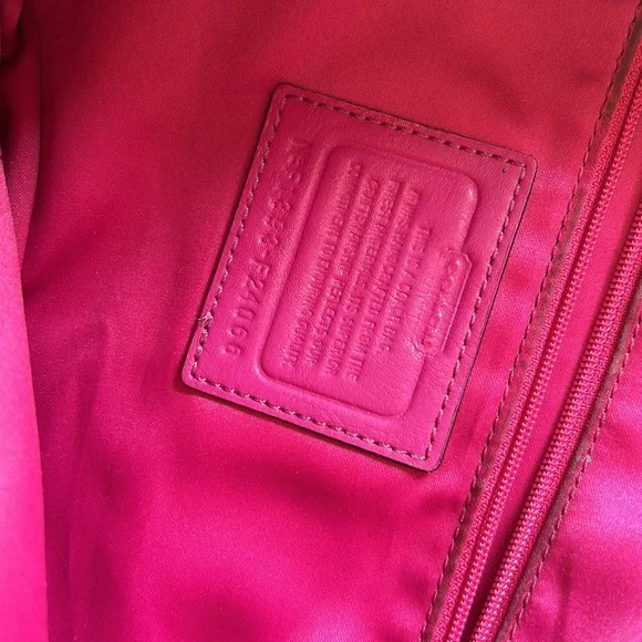 Coach Tote Shoulder Bag - Picture 8 of 13